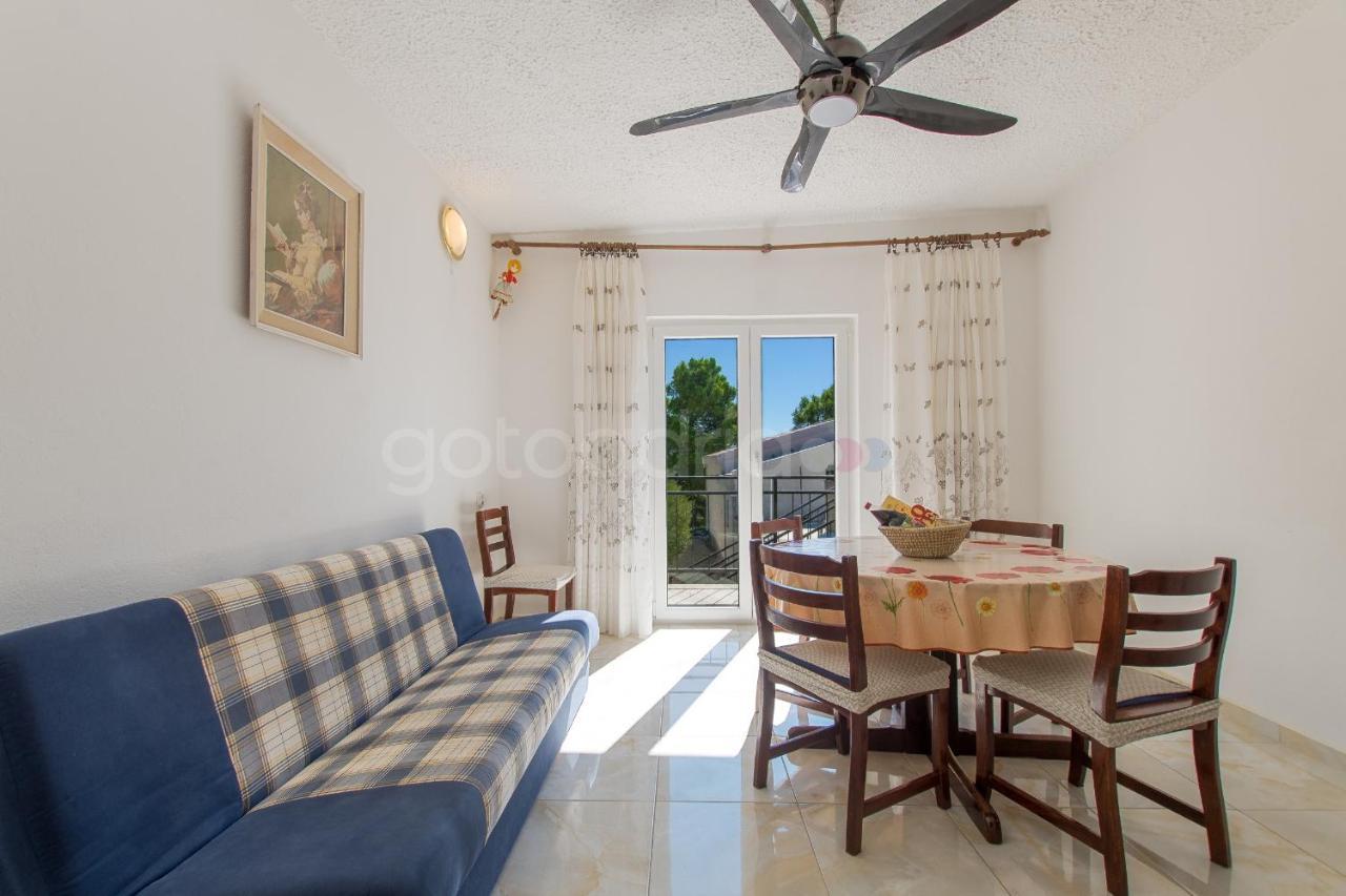 Near The Beach Apartments Jagodia Brela Luaran gambar