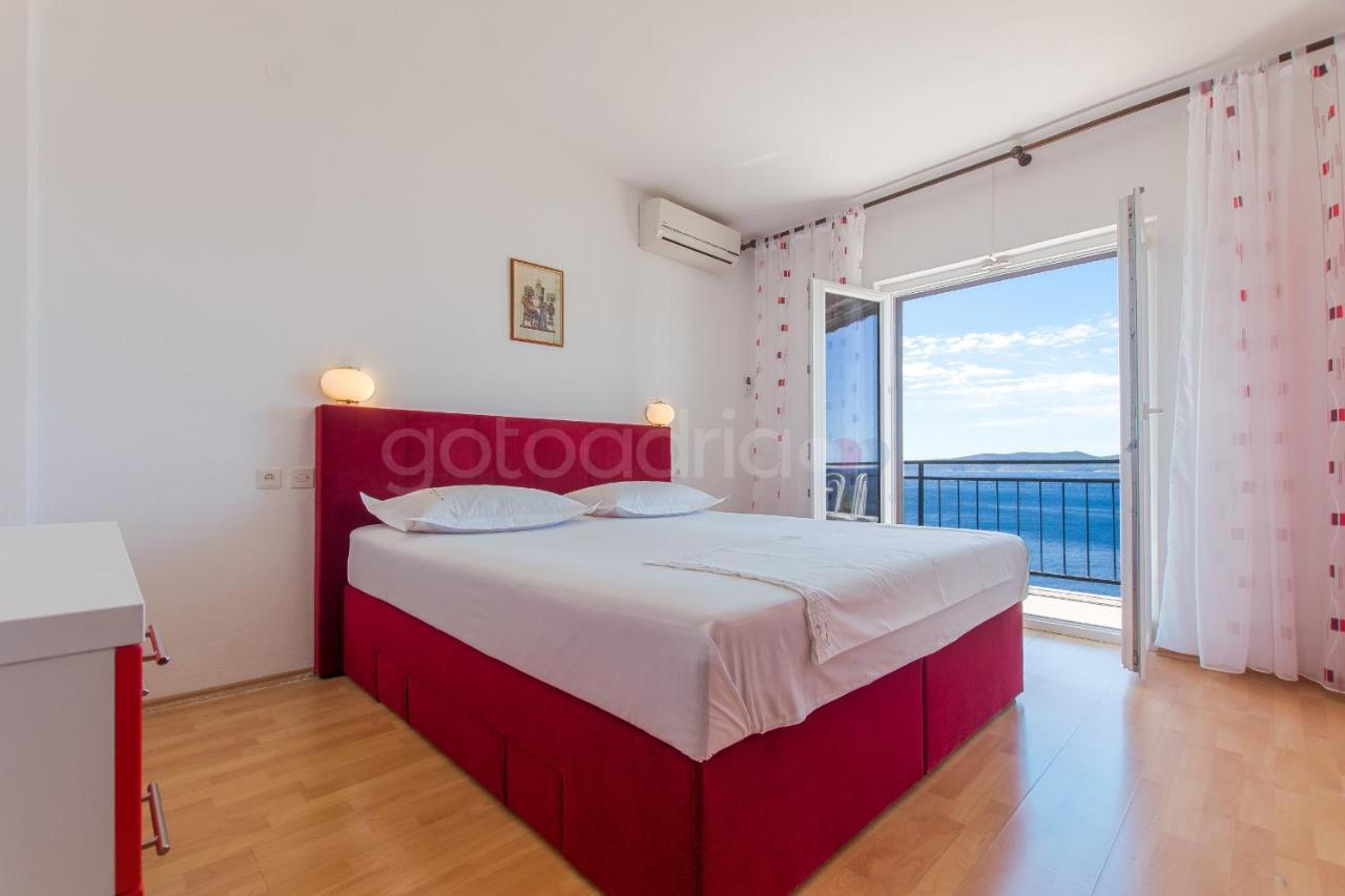 Near The Beach Apartments Jagodia Brela Luaran gambar