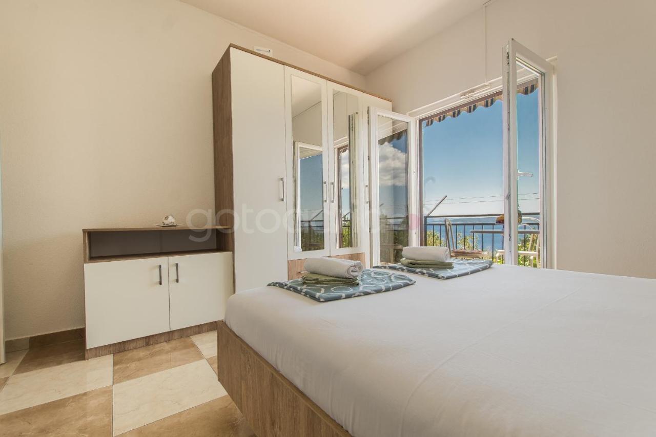 Near The Beach Apartments Jagodia Brela Luaran gambar